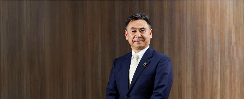 代表取締役社長　辻 英男