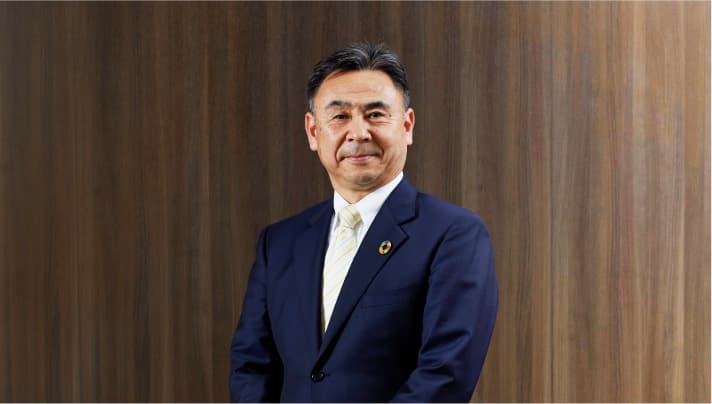 代表取締役社長　辻 英男